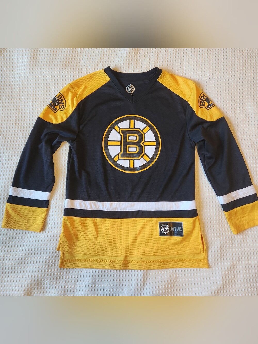 Youth Boston Bruins Marchand Jersey.  Size L (10/12)